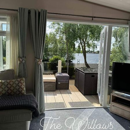 The Willows Jet Ski Lake View Tattershall Lakes Hotell Exteriör bild