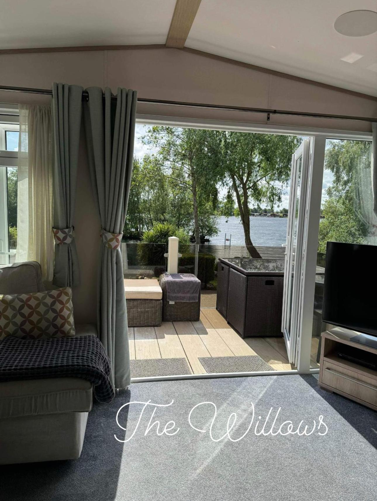 The Willows Jet Ski Lake View Tattershall Lakes Hotell Exteriör bild